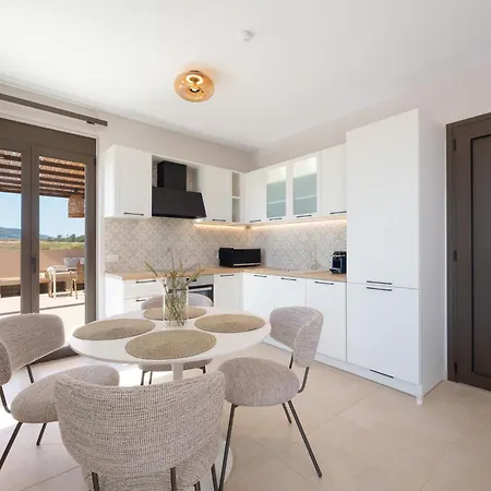 Alekos Houses-nereids Lixouri